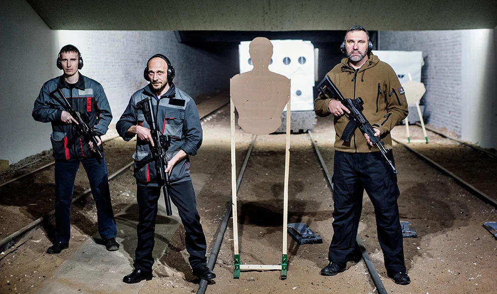 They took up arms: what does the billionaire Makhmudov do with partners in the Kalashnikov Concern